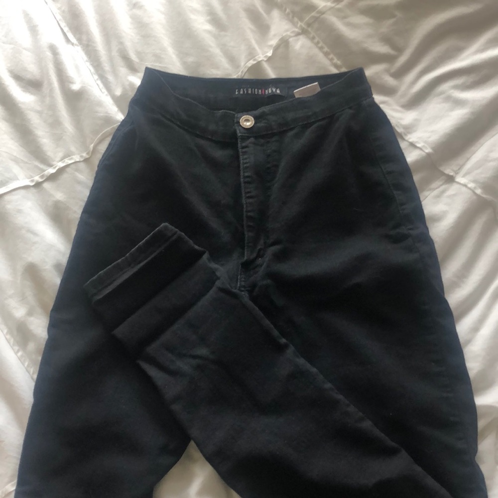 High waisted black Fashion Nova jeans